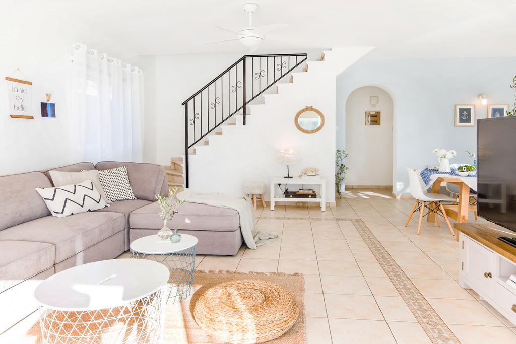 Villa Eva 佩亚 外观 照片