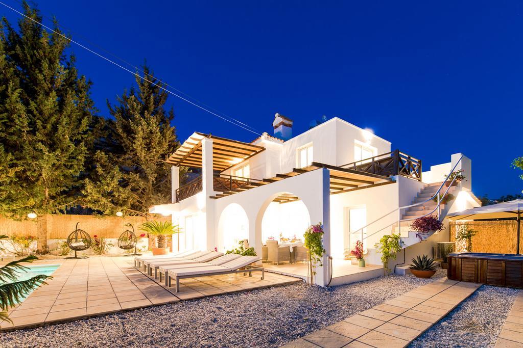 Villa Eva 佩亚 外观 照片